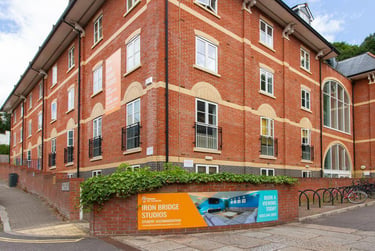 1 bed studio, Lower North Street, City Centre, Exeter, EX43EU - Image 9